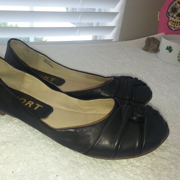 Size 7 Black Report Ballet Flats School Uniform Shoes Worn - Picture 3 of 14